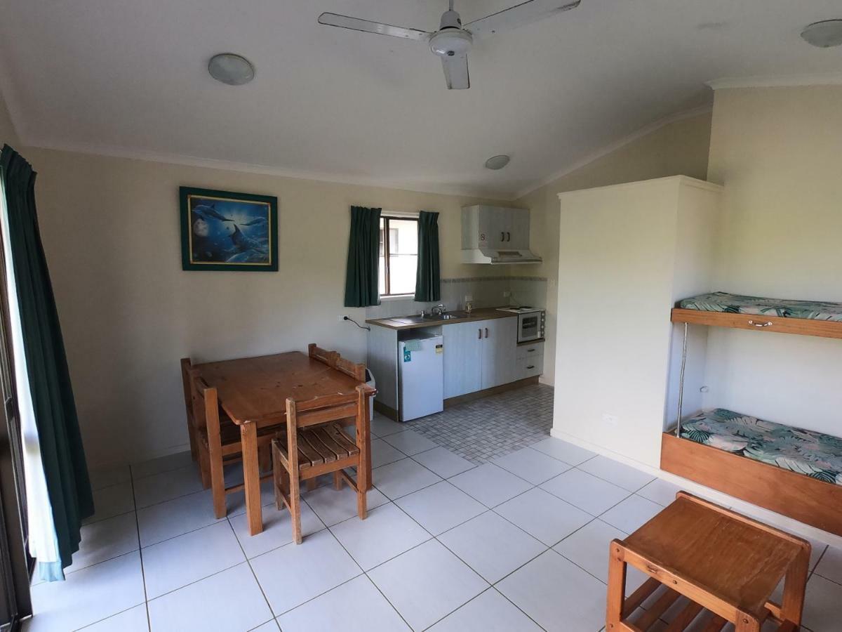 Halliday Bay Resort Seaforth Extérieur photo
